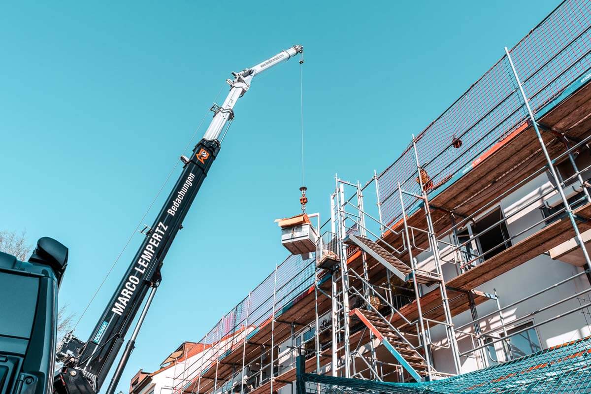 2026-03-18-Marco Lempertz Bedachungen 2. Produktionstag Fotos-107